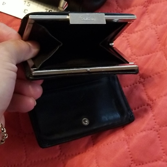 COACH PURSE AND WALLET - Picture 3 of 7